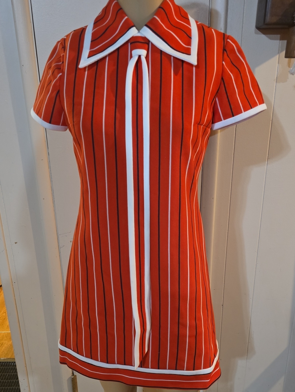 1960's Mod Red Striped Shift Dress with White Trim Tie